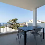 Onyx Island Cascabraga