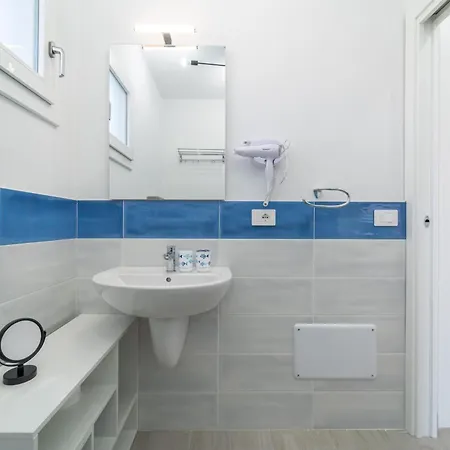 Onyx Island * Cascabraga